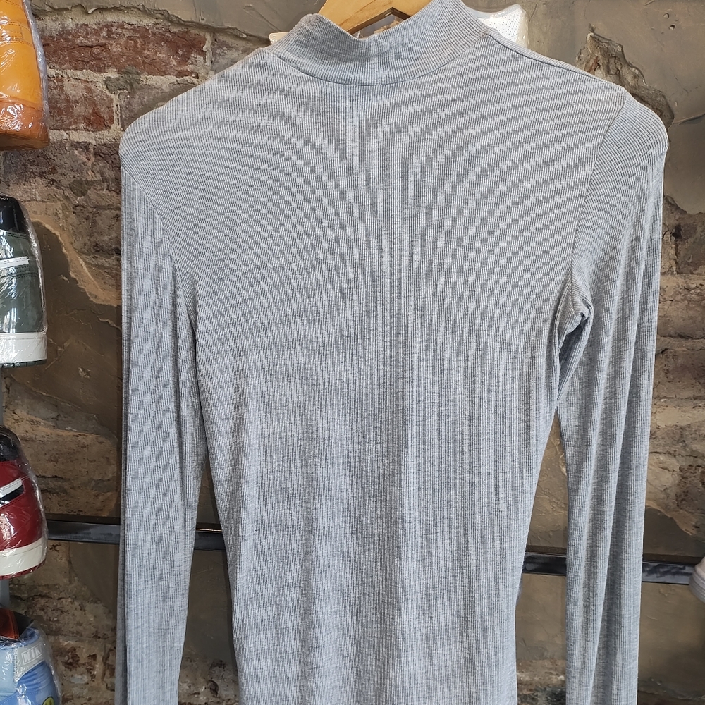 Long Sleeve Mock Turtleneck